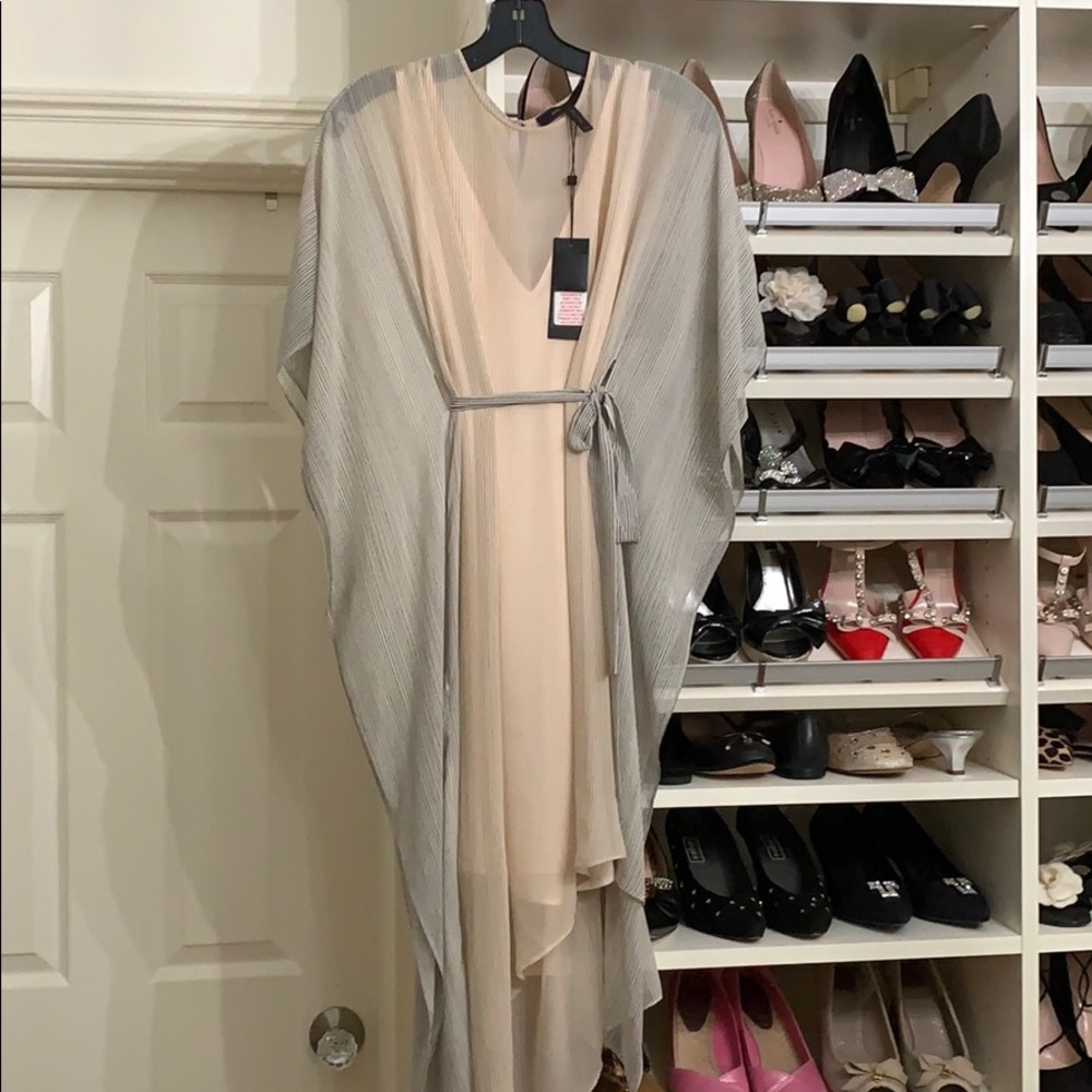 BCBG Suzy silk kimono dress.